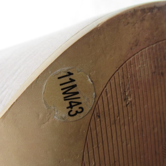 Vince Camuto NENVA Taupe Leather Shootie Booties Block Heel Women's 11 - Picture 8 of 10